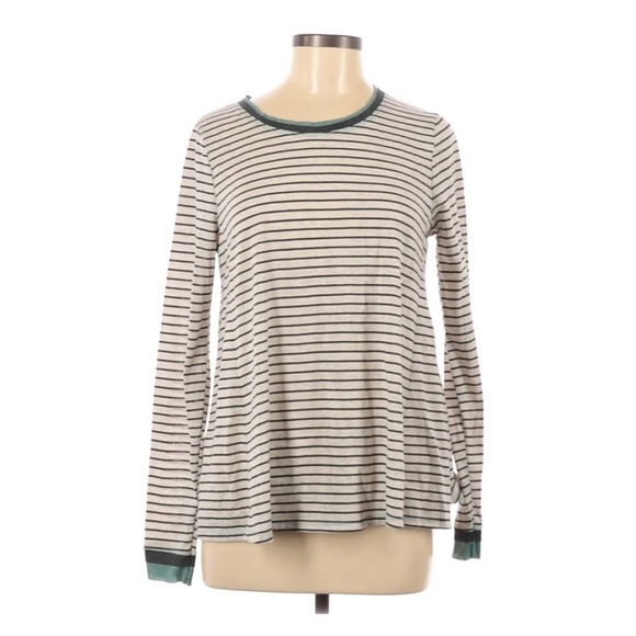 𝅺LOOSE fitting long sleeve - Picture 1 of 3